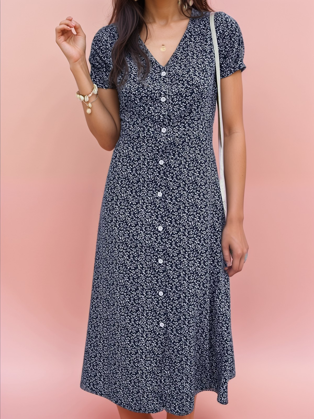 Robe midi manches courtes et décolleté en V, bleu marine