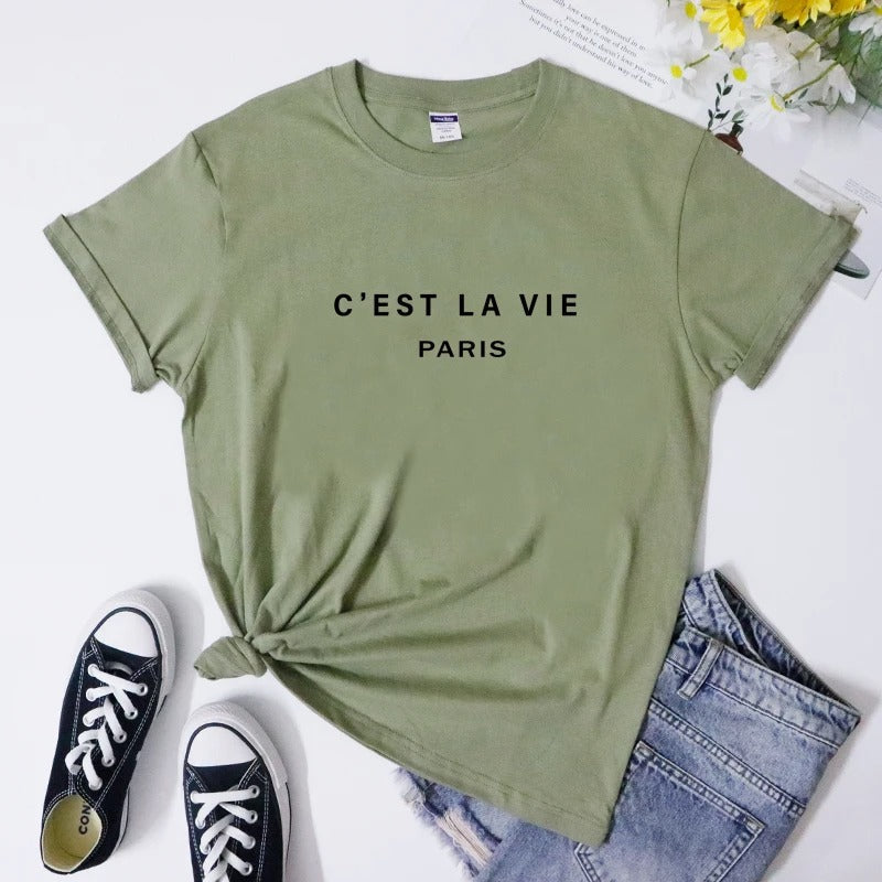 Schönes klassisches Damen-T-Shirt für den Urlaub in Paris